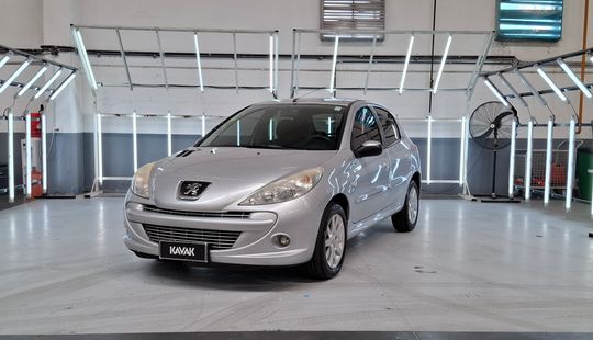 Peugeot • 207