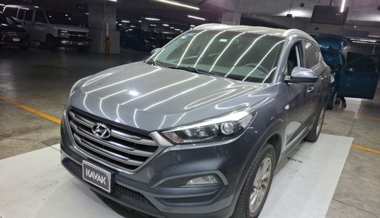 Hyundai • Tucson