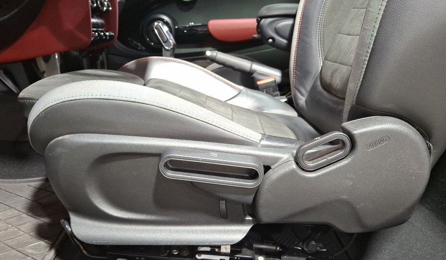 Mini John Cooper Works 2.0 JOHN COOPER WORKS HOT CHILI AUTO Hatchback 2020