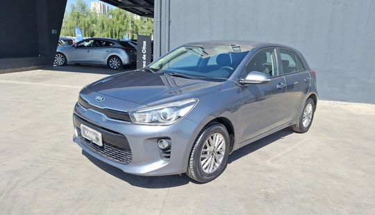 Kia • RIO 5