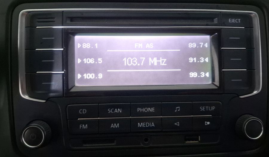 Volkswagen Vento 1.6 ACTIVE TIPTRONIC Sedan 2014