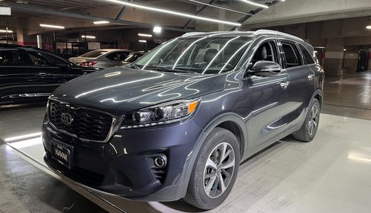 Kia • Sorento