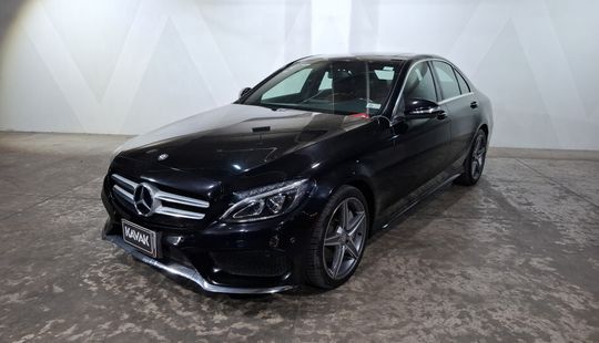 Mercedes Benz • Clase C