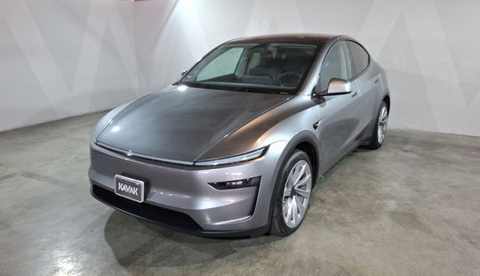 Tesla • Model Y