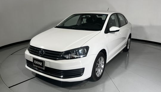 Volkswagen • Vento