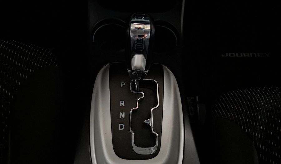 Dodge Journey 2.4 SE 7 PASAJEROS Suv 2016