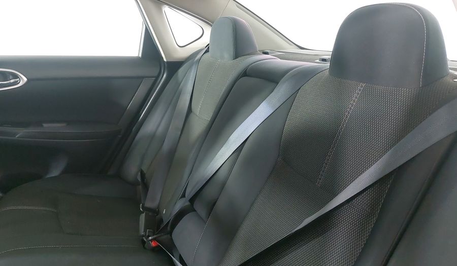 Nissan Sentra 1.8 ADVANCE CVT Sedan 2017