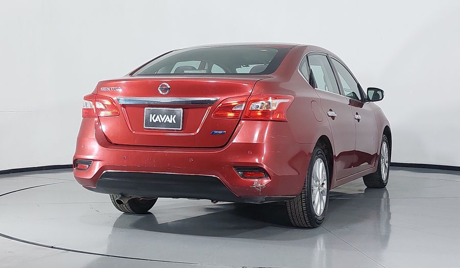Nissan Sentra 1.8 ADVANCE CVT Sedan 2017