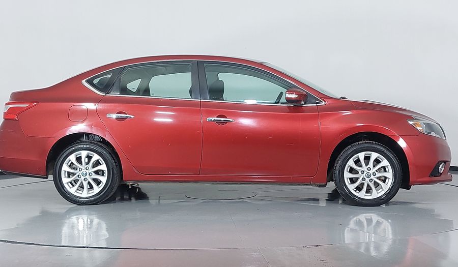 Nissan Sentra 1.8 ADVANCE CVT Sedan 2017