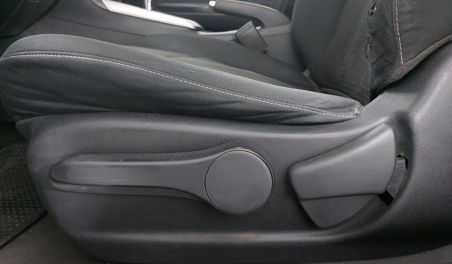 Nissan Sentra 1.8 ADVANCE CVT Sedan 2017