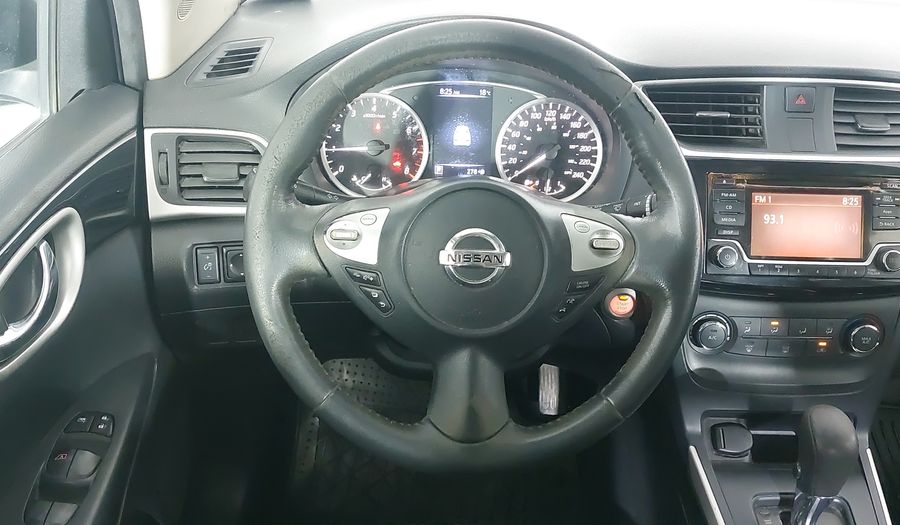 Nissan Sentra 1.8 ADVANCE CVT Sedan 2017