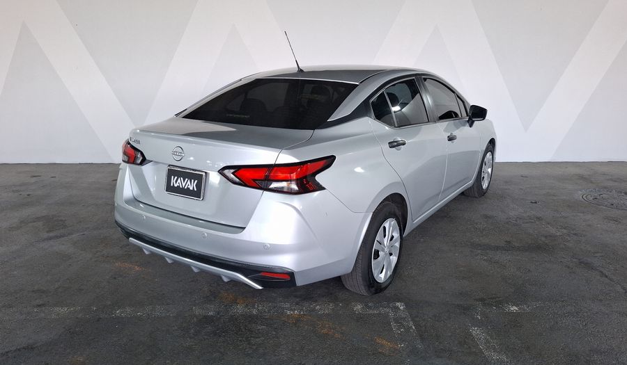 Nissan Versa 1.6 SENSE Sedan 2024