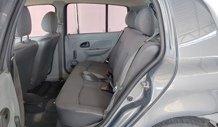 Renault Clio PACK PLUS Hatchback 2010