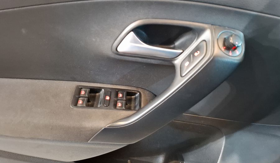 Volkswagen Polo 1.2 DSG Hatchback 2017