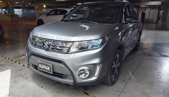 Suzuki • Vitara