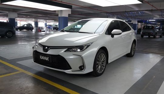 Toyota • Corolla