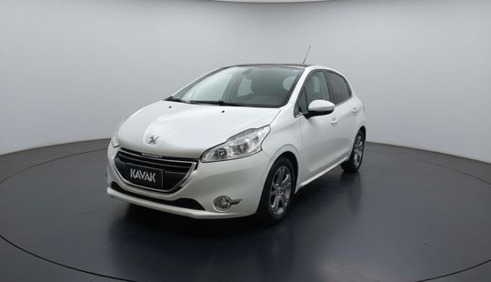 Peugeot • 208