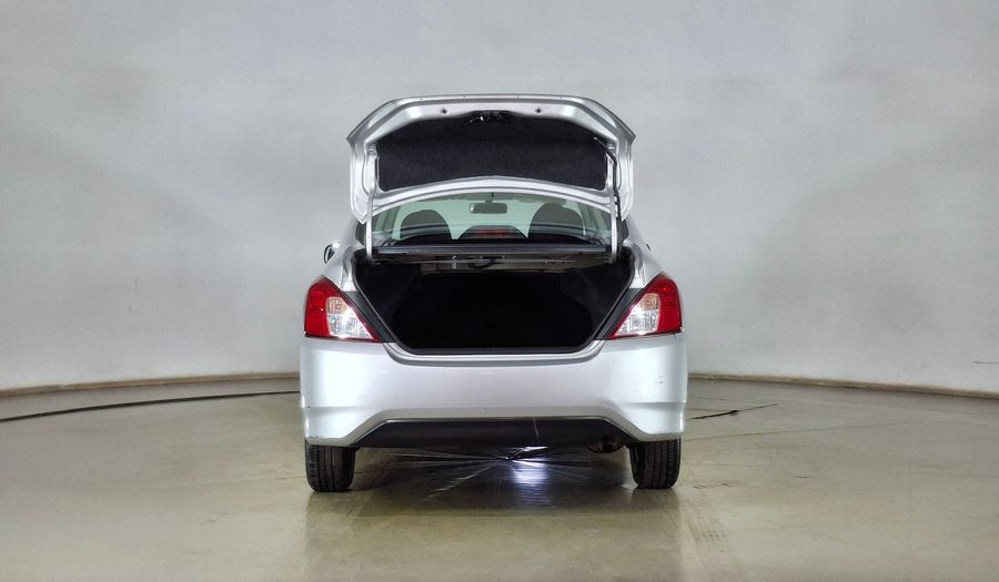 Nissan Versa 1.6 V-DRIVE Sedan 2022