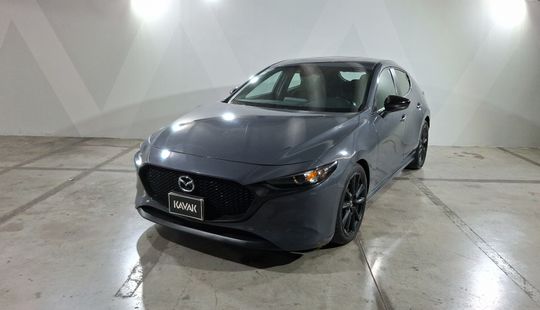 Mazda • Mazda 3
