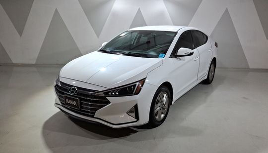 Hyundai • Elantra