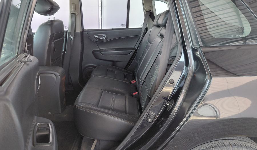 Renault Koleos 2.5 L 4X4 PRIVILEGE MT Suv 2012