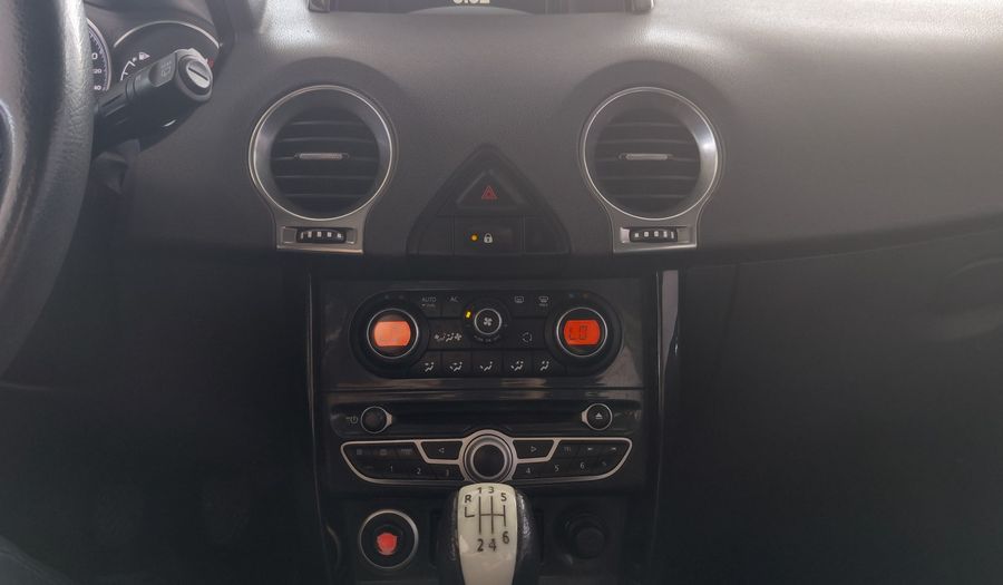 Renault Koleos 2.5 L 4X4 PRIVILEGE MT Suv 2012