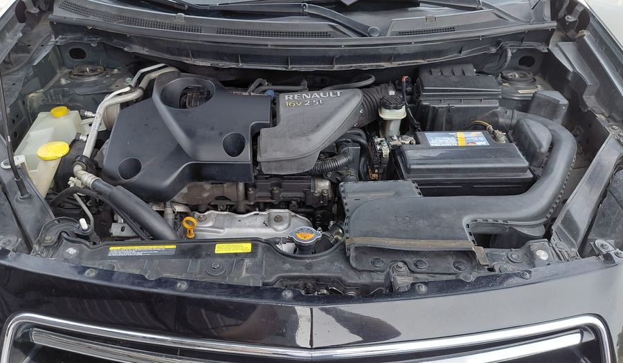 Renault Koleos 2.5 L 4X4 PRIVILEGE MT Suv 2012