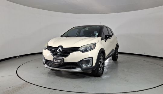 Renault • Captur