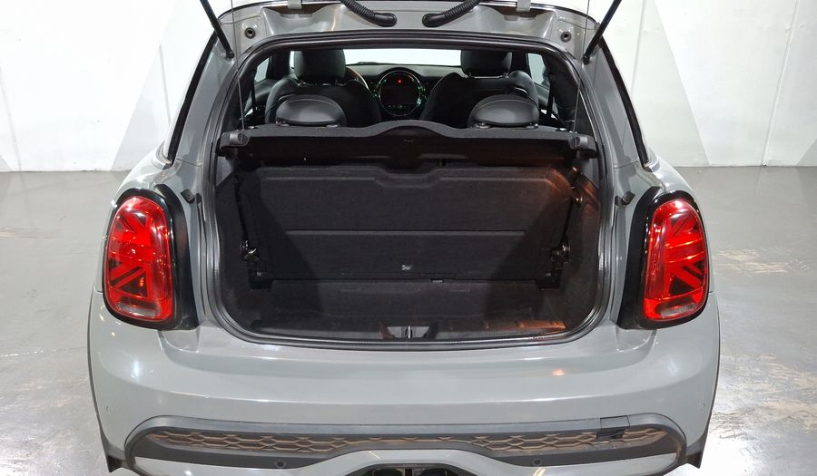 Mini Cooper S 2.0 COOPER CLASSIC DCT Hatchback 2023