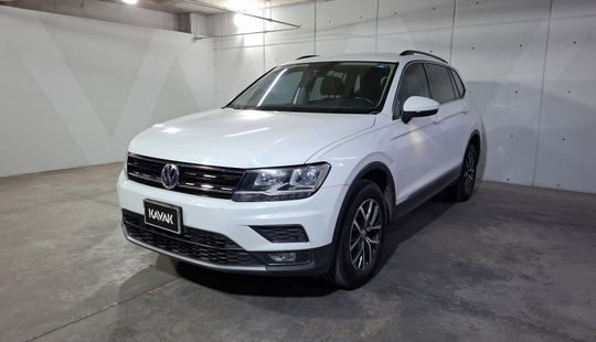 Volkswagen • Tiguan