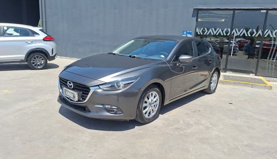 Mazda • Mazda 3