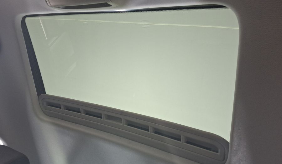 Volkswagen Jetta 2.5 COMFORTLINE TIP. BOLSAS AIRE DEL. Sedan 2017