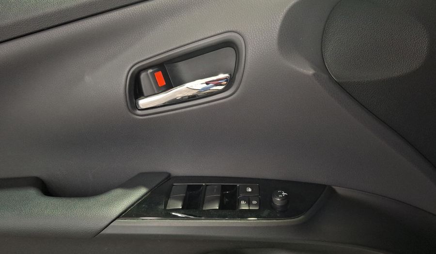 Toyota Prius 1.8 HEV BASE AUTO Hatchback 2021