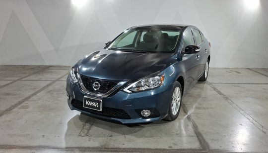 Nissan • Sentra