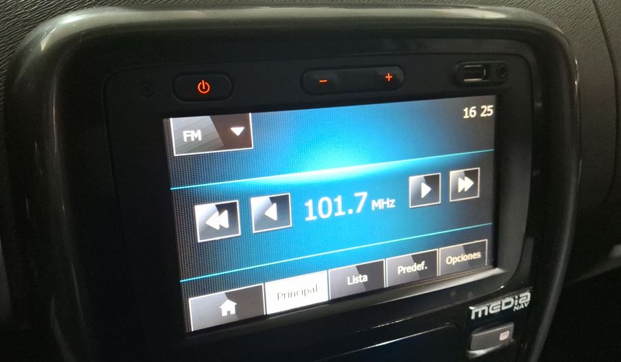 Renault Duster 2.0 DYNAMIQUE MEDIA NAV AT Suv 2015