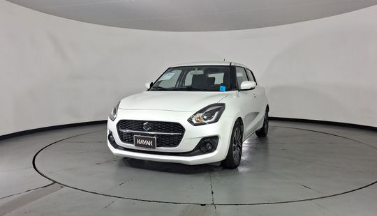 Suzuki • Swift