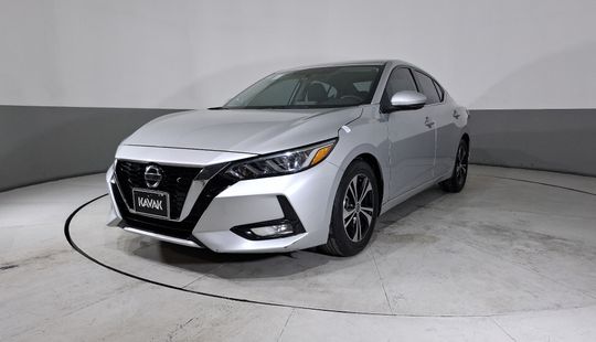 Nissan • Sentra