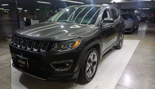 Jeep • Compass