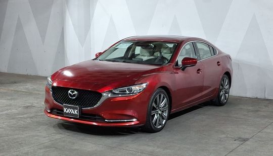 Mazda • Mazda 6