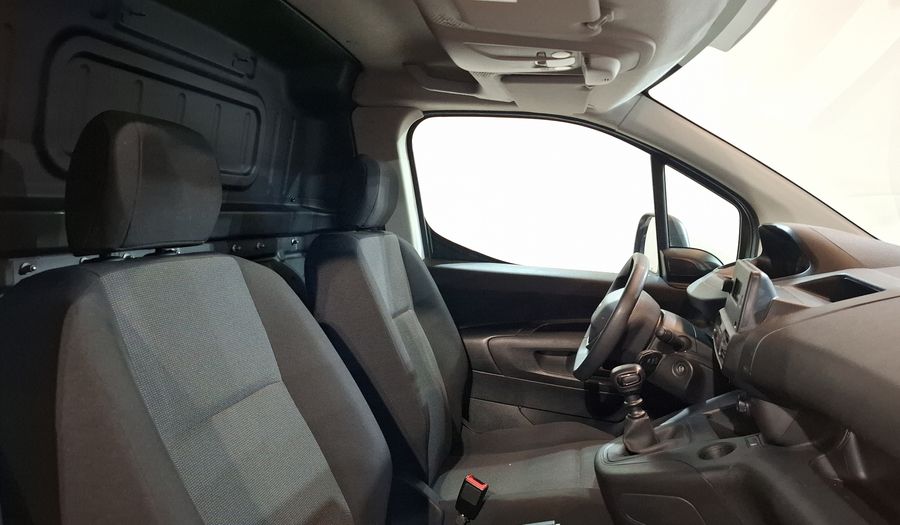 Peugeot Partner 1.2 PURETECH MAXI Van 2022