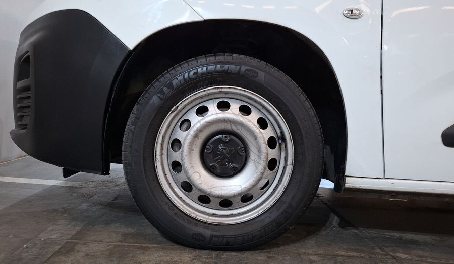 Peugeot Partner 1.2 PURETECH MAXI Van 2022