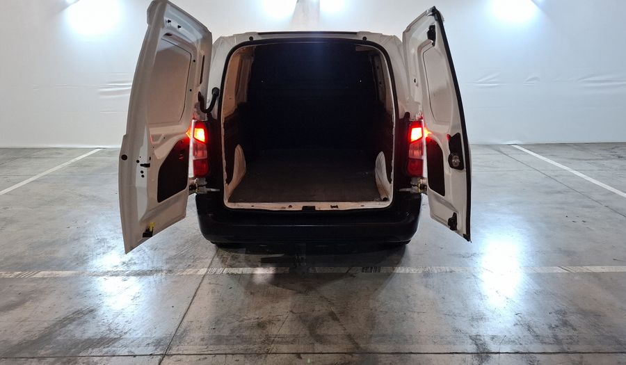 Peugeot Partner 1.2 PURETECH MAXI Van 2022