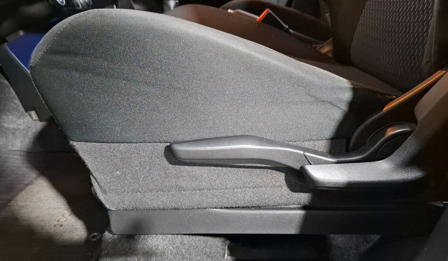 Suzuki Ignis 1.2 GLX Hatchback 2021