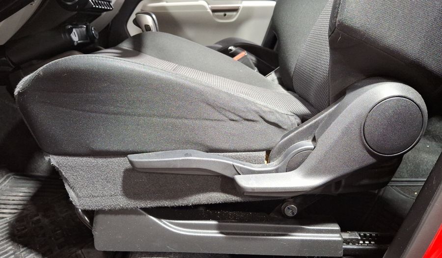 Suzuki Ignis 1.2 GLX CVT Hatchback 2020