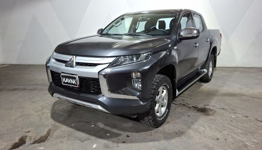 Mitsubishi • L200