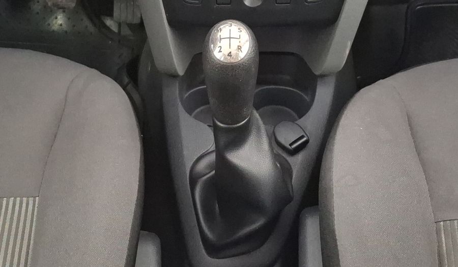 Renault Logan 1.6 EXPRESSION MT Sedan 2015