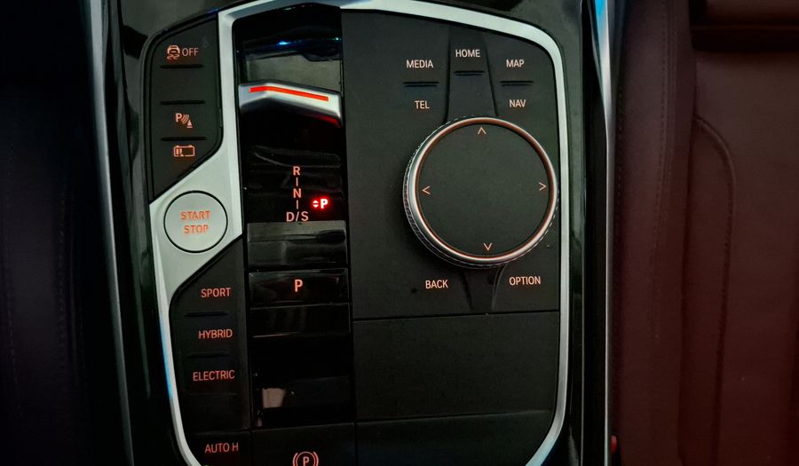 Bmw Serie 3 2.0 330E PHEV AUTO Sedan 2023