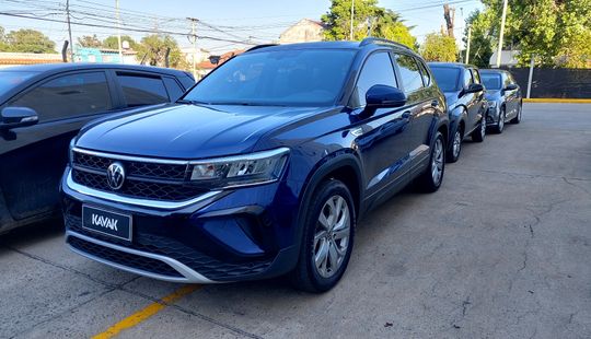 Volkswagen • Taos