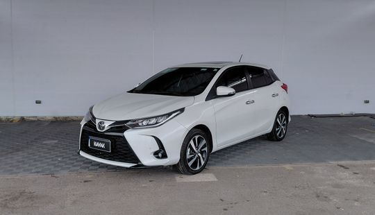Toyota • Yaris