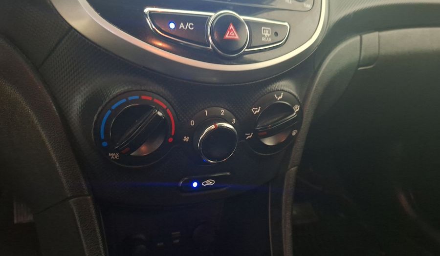 Hyundai Accent 1.6 RB GLS AC 2AB ABS Hatchback 2014